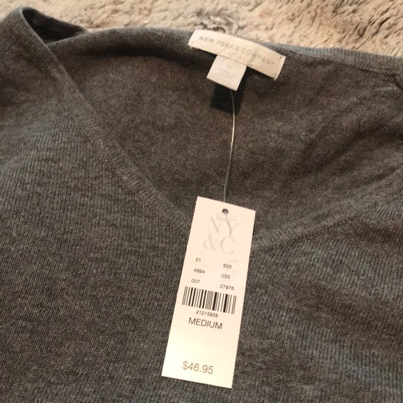 Top - Picture 2 of 3